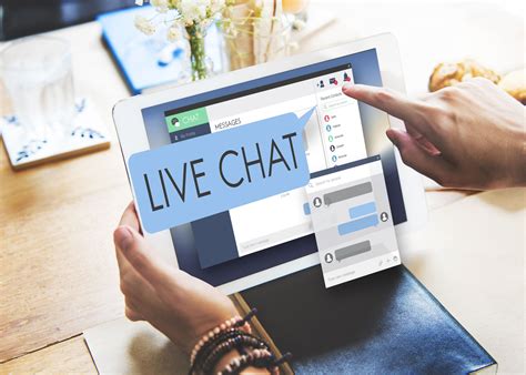 Live Chat .